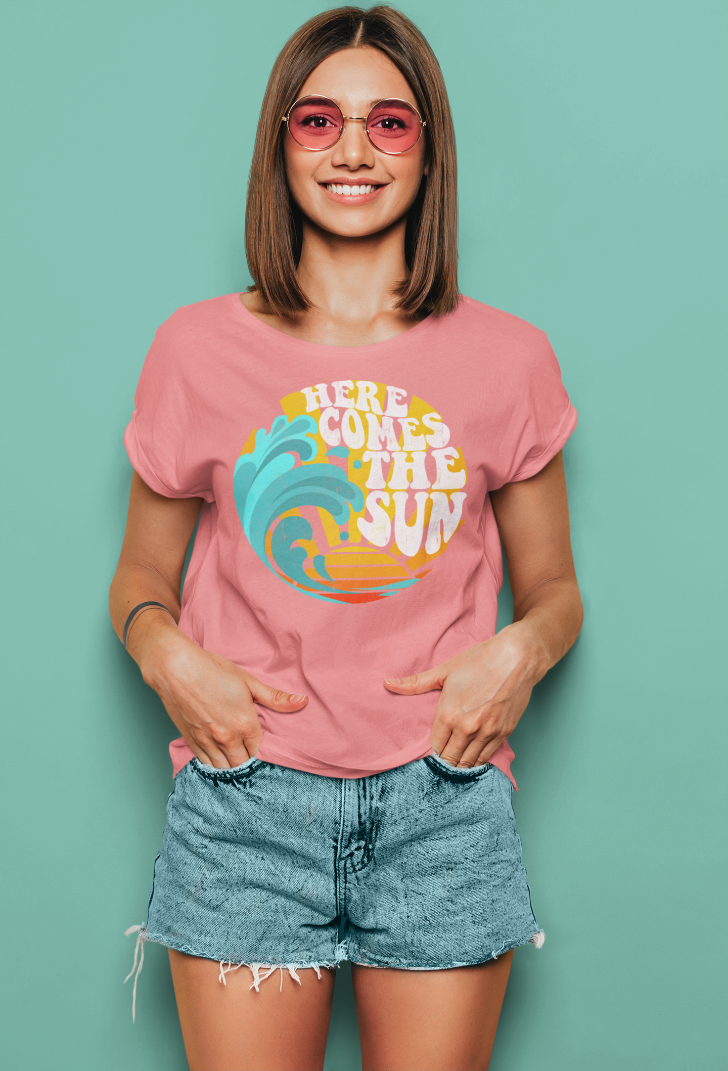 Here comes the sun waves and sunshine summertime T-shirt